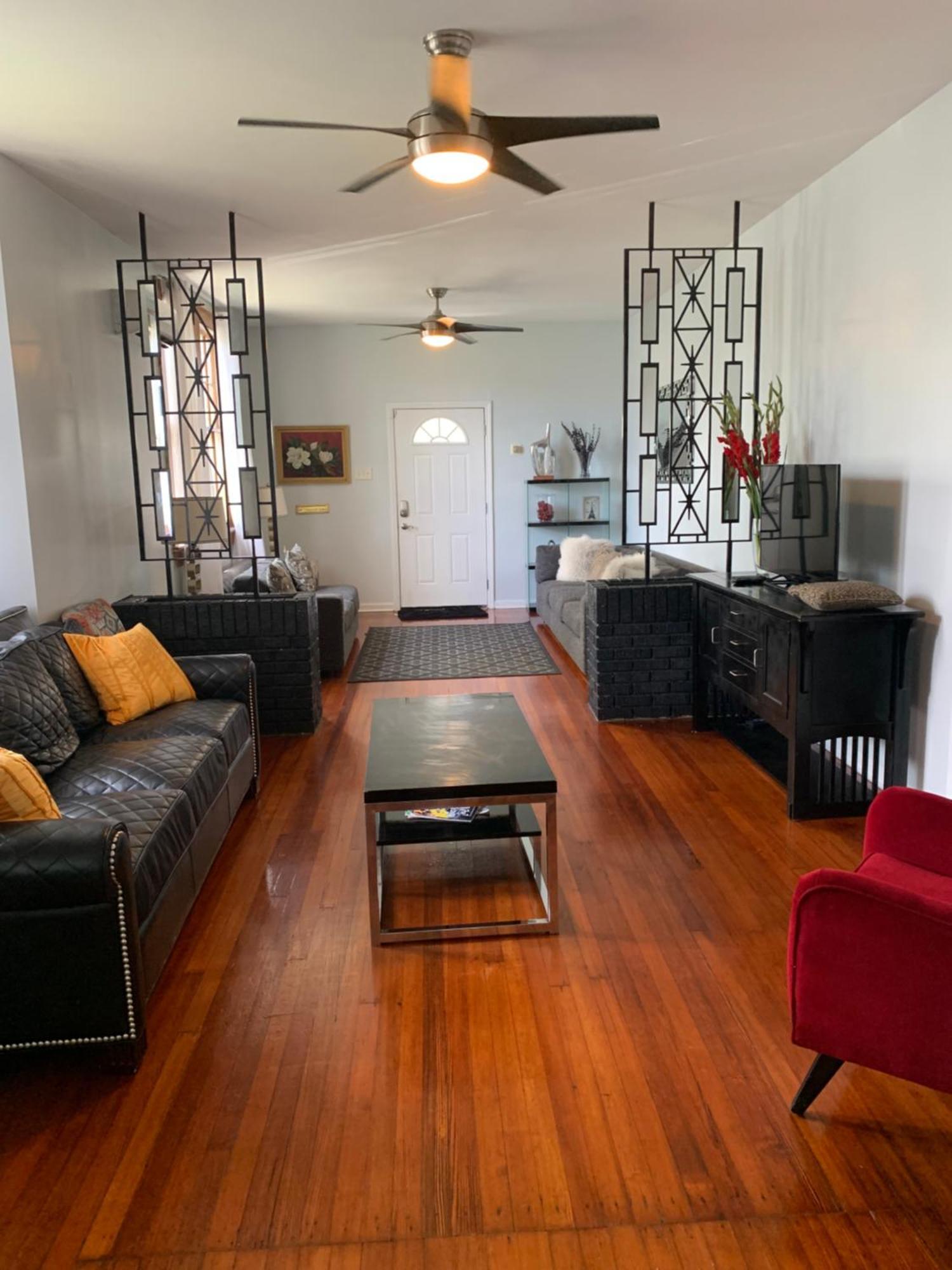 Large Spacious Beautiful Apartment